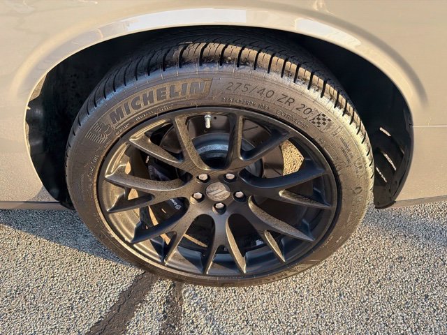 Used 2017 Gray Dodge 392 Hemi Scat Pack Shaker image 5
