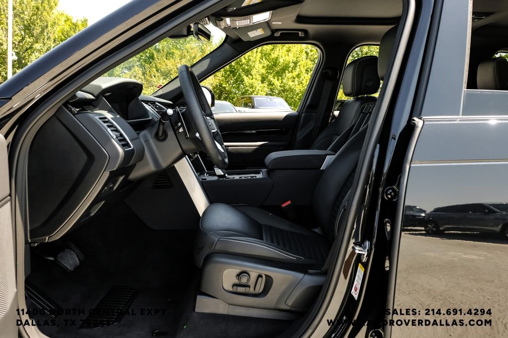 Used 2025 Black Land Rover S image 26