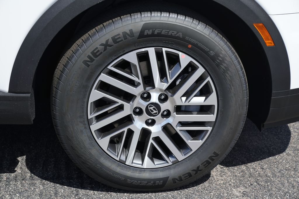 New 2026 Creamy White Pearl Hyundai SE image 28