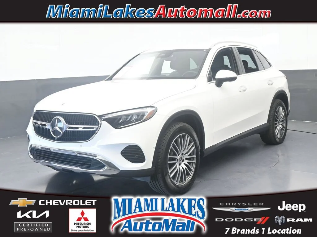 2026 Mercedes-Benz GLC Base