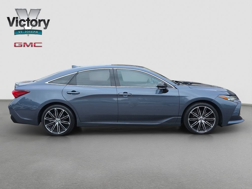 Used 2020 Gray Toyota Touring image 19