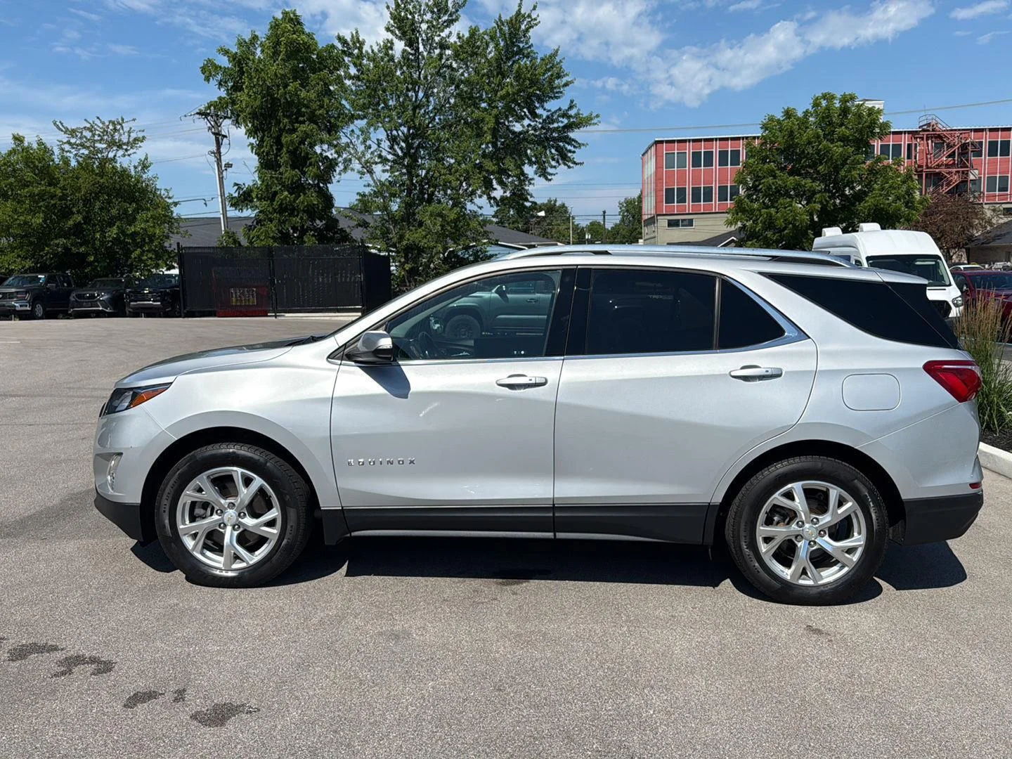 Used 2019 SILVER ICE METALLIC Chevrolet LT image 6