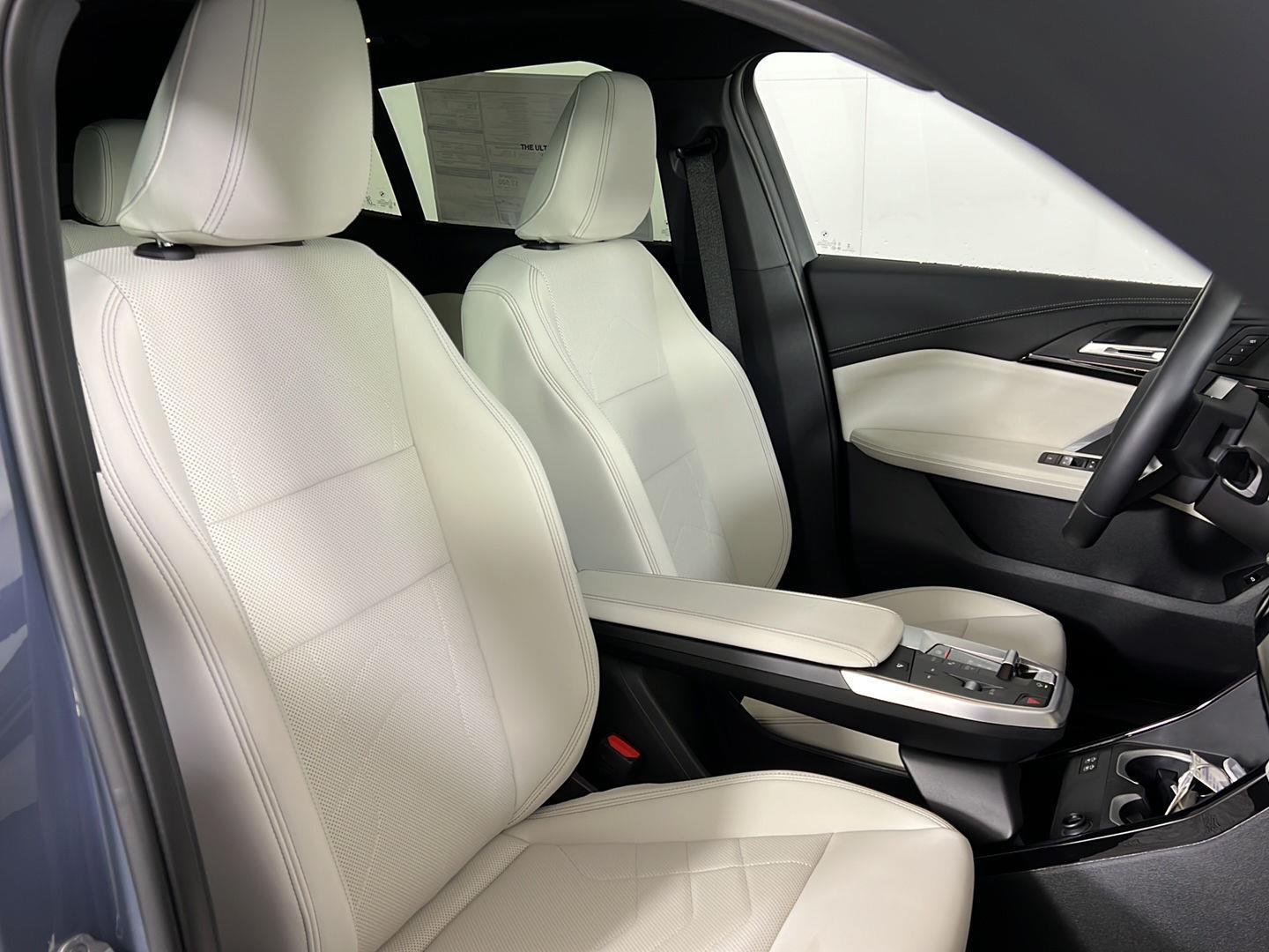 New 2026 Storm Bay Metallic BMW xDrive28i image 26