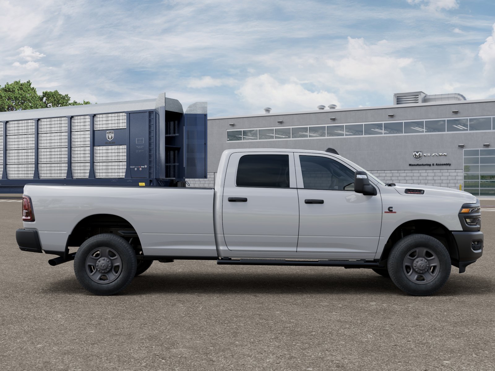 New 2026 Bright White Clear-Coat Exterior Paint RAM Tradesman image 12