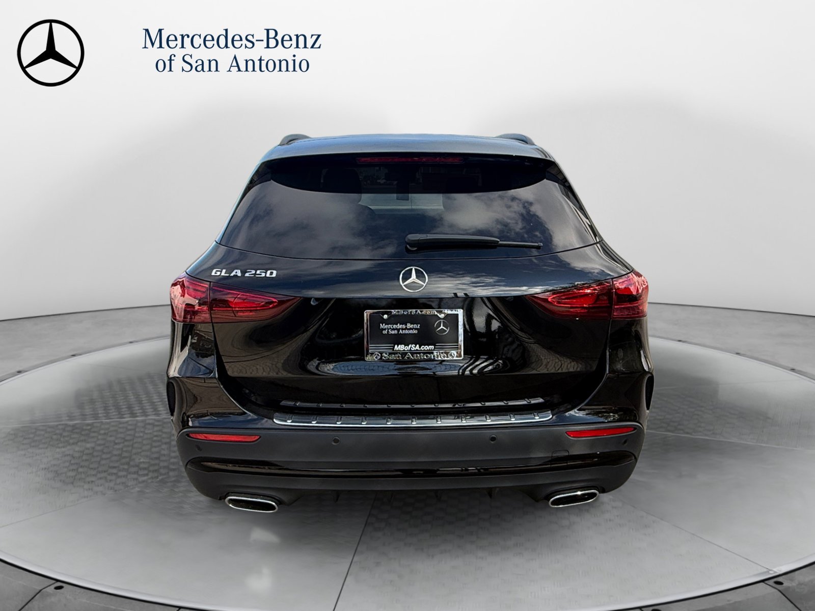 New 2026 Cosmos Black Metallic Mercedes-Benz GLA 250 image 6