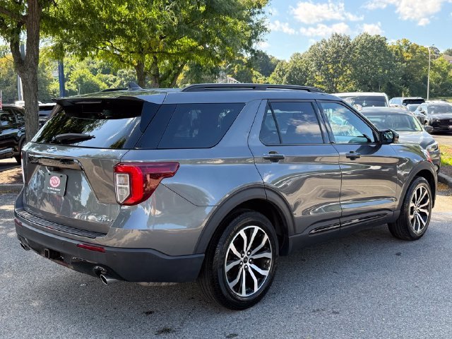Used 2023 Gray Ford ST-Line image 10