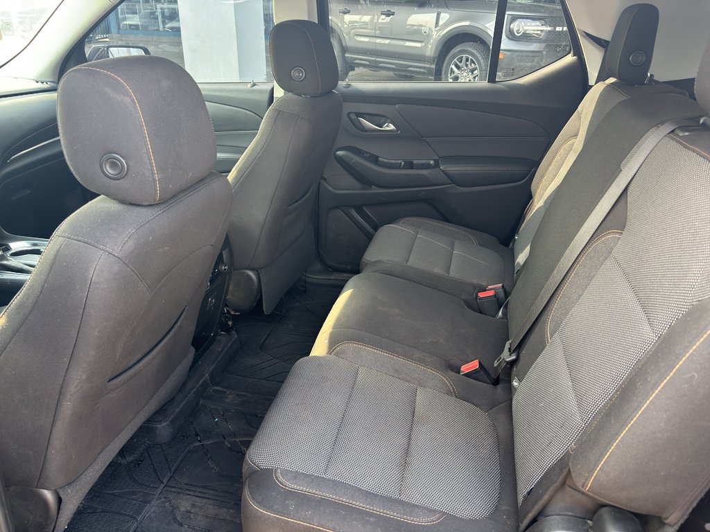 Used 2018 Mosaic Black Metallic Chevrolet LS image 9