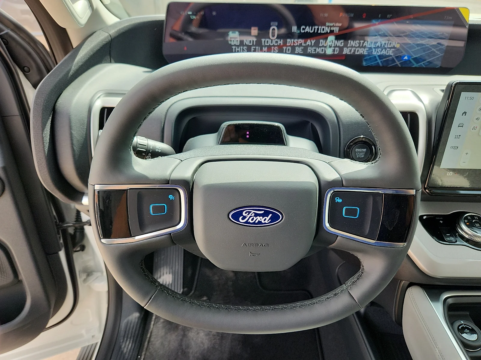New 2027 Star White Metallic Tri-Coat Ford MAX Active image 22