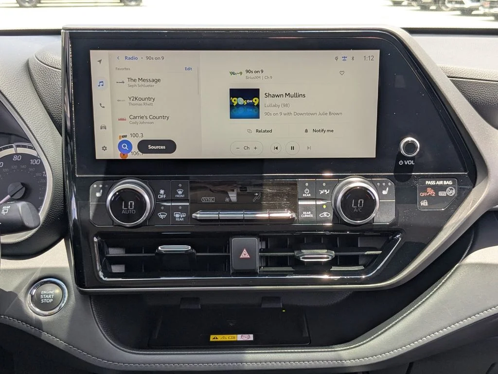 Used 2023 Beige Toyota XLE image 21