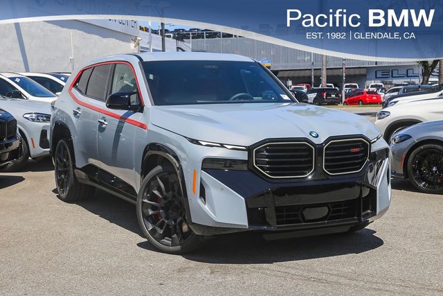 2026 BMW XM