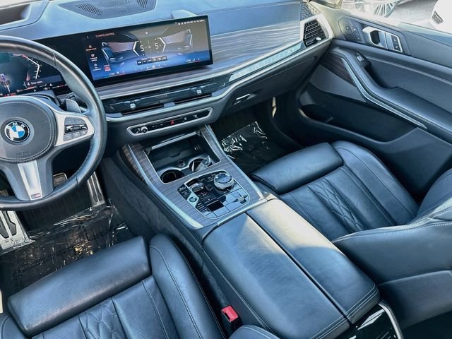 Certified Used 2024 Gray BMW xDrive40i image 25