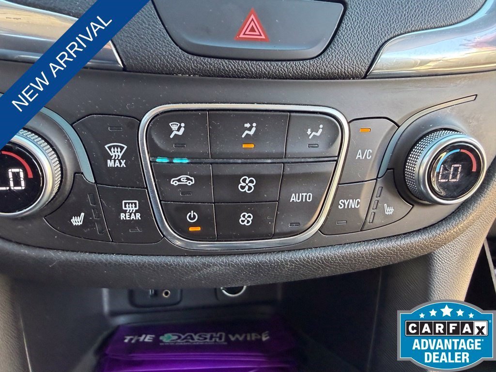 Used 2018 MOSAIC BLACK METALLIC Chevrolet LT image 12