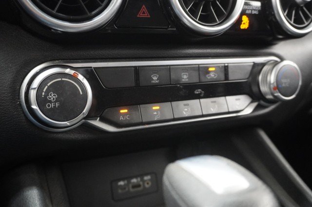 Used 2022 BLACK Nissan SV image 27