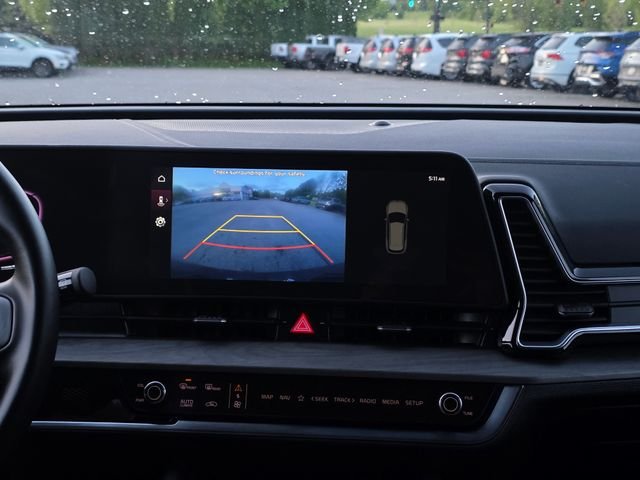 Used 2025 White Kia X-Line image 23
