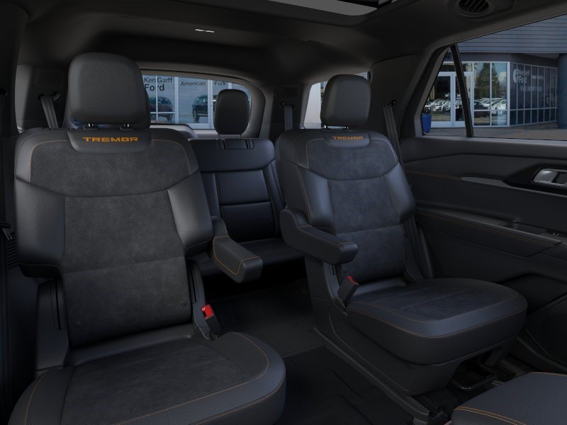 New 2026 Star White Metallic Tri-Coat Ford Tremor image 12