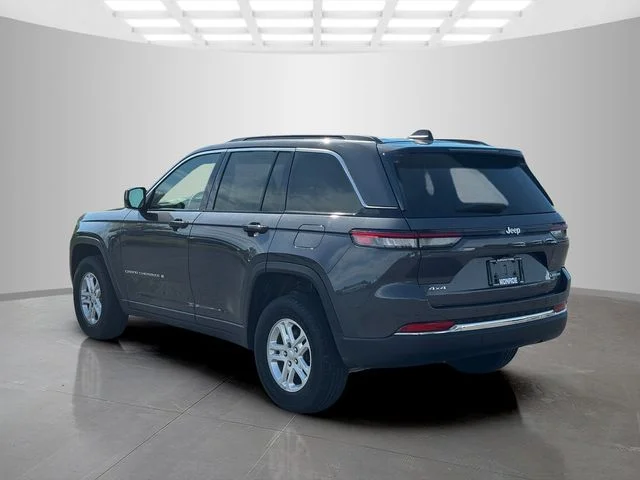 Certified Used 2024 Gray Jeep Laredo image 5
