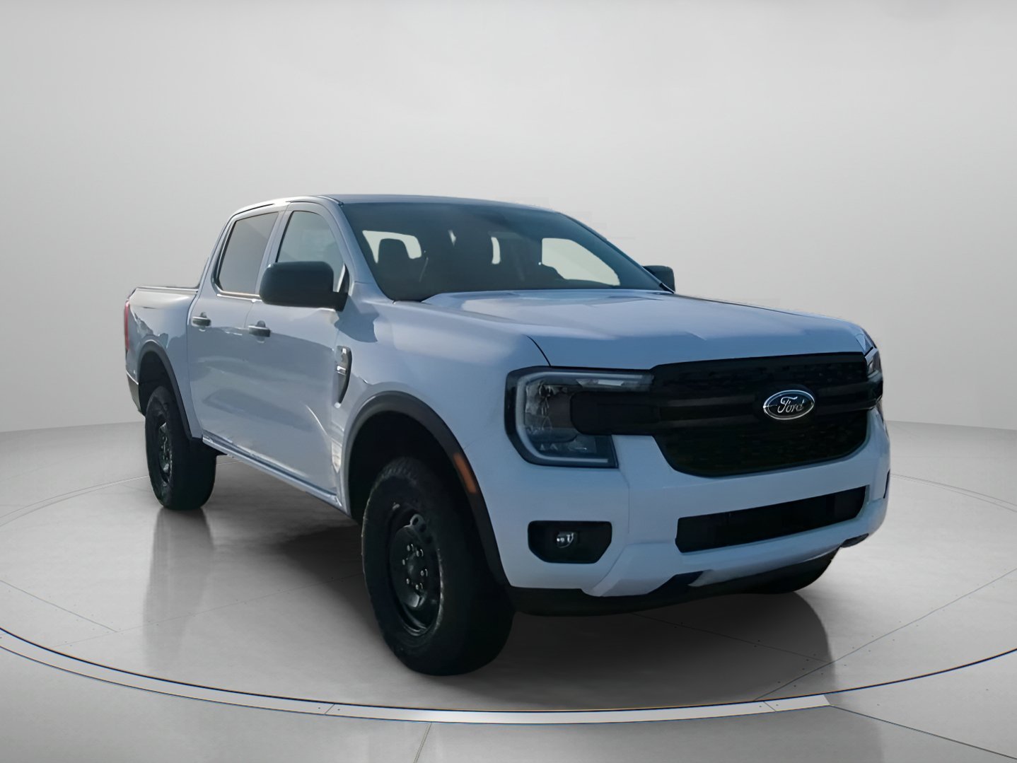 New 2026 Oxford White Ford XL image 3