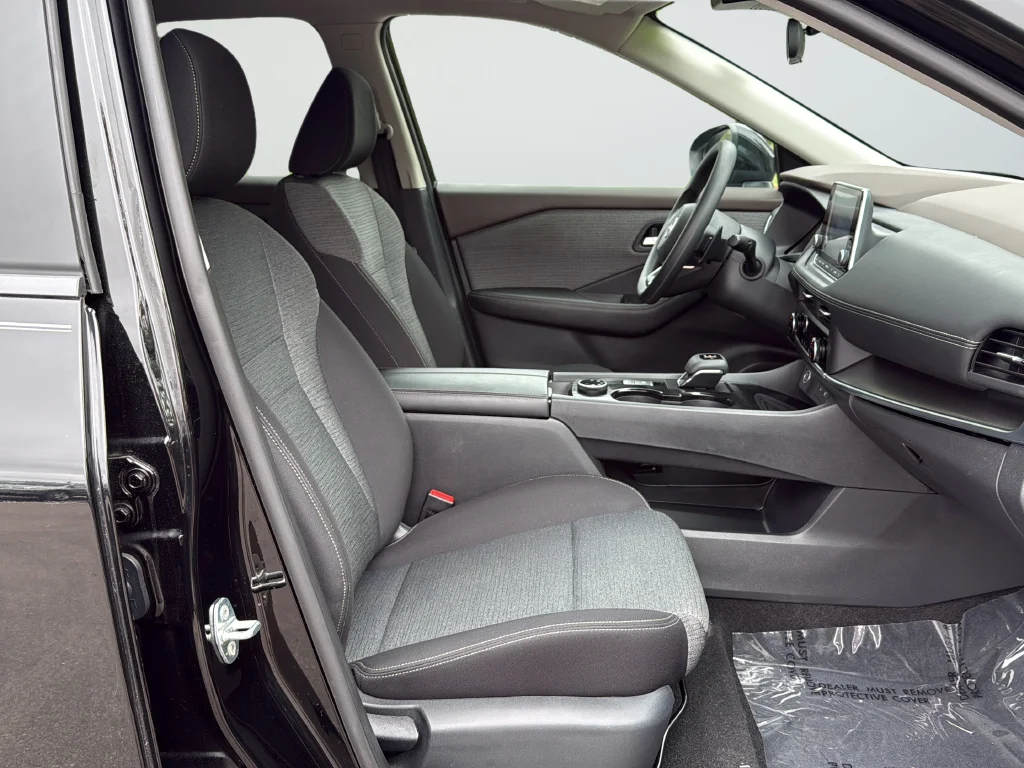 Used 2023 Black Nissan SV image 21