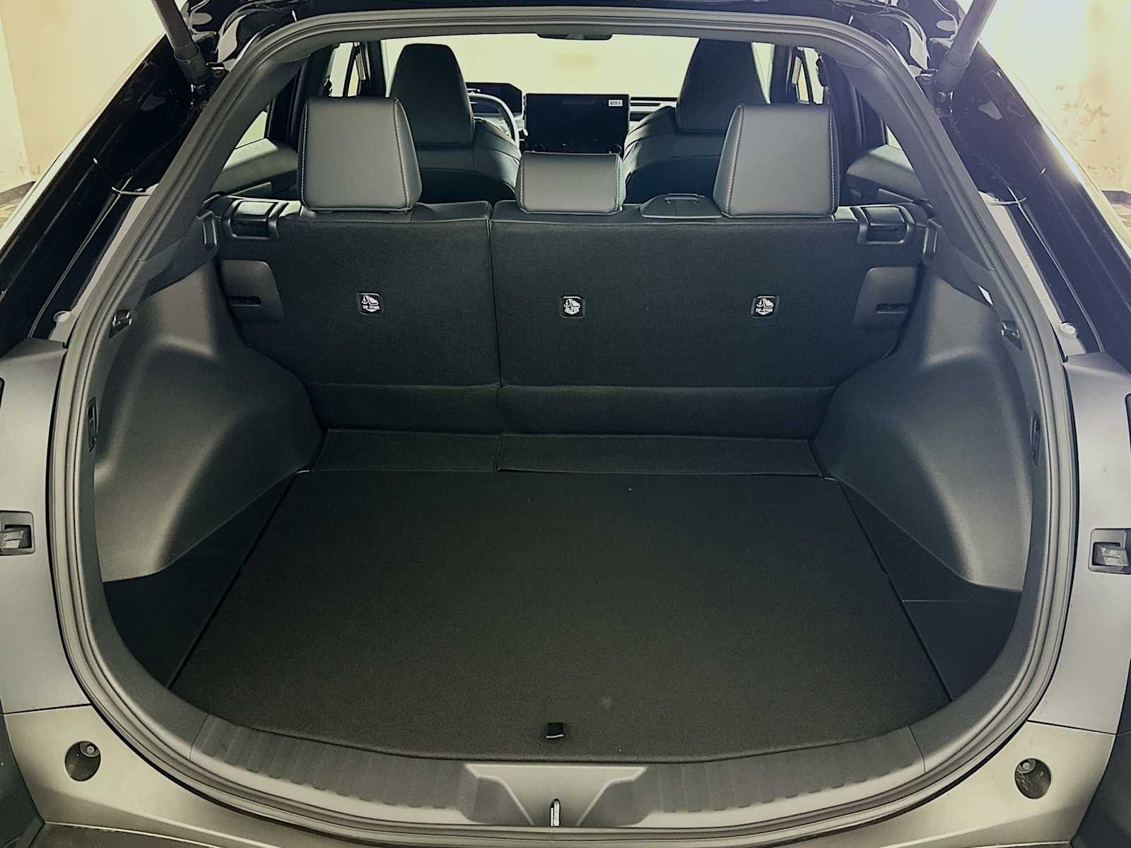 New 2026 ASTRO BLACK MICA Subaru Premium image 23