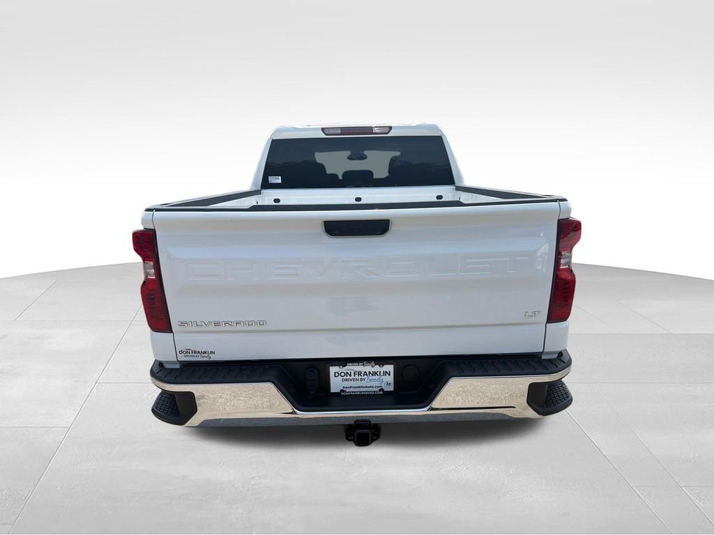 Used 2023 White Chevrolet LT image 4