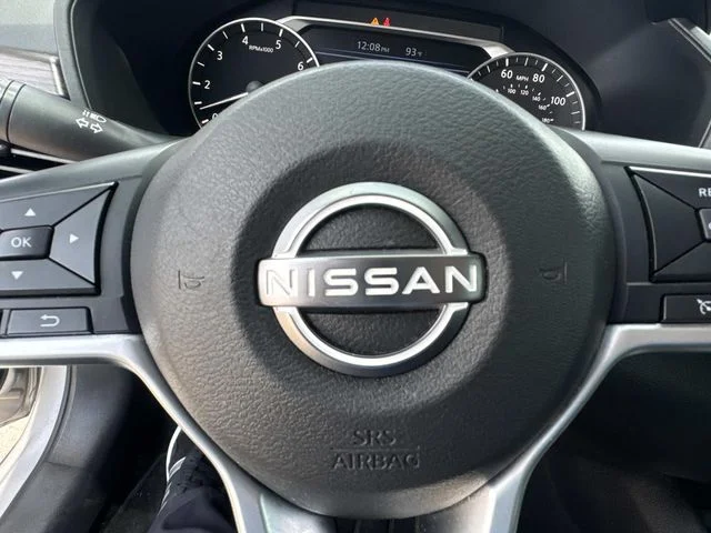 Used 2024 Silver Nissan 2.5 SV image 49