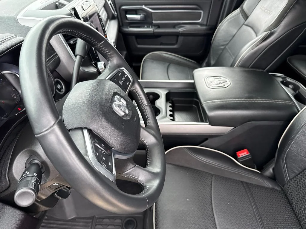 Used 2024 Silver Ram Laramie image 20