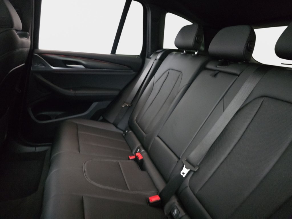 Used 2023 Brooklyn Grey Metallic BMW xDrive30i image 17