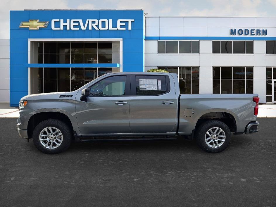 New 2026 Sterling Gray Metallic Chevrolet RST image 2