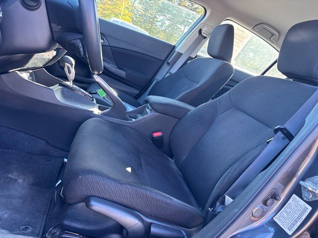 Used 2013 Gray Honda LX image 15
