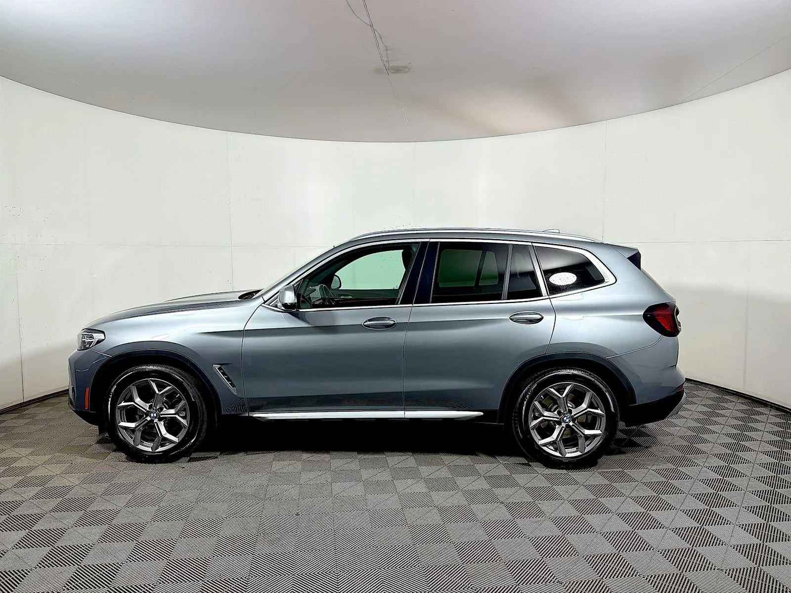 2023 BMW X3 30i - Photo 4