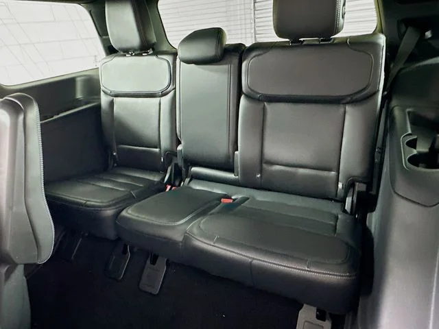 New 2026 Ford Expedition Platinum