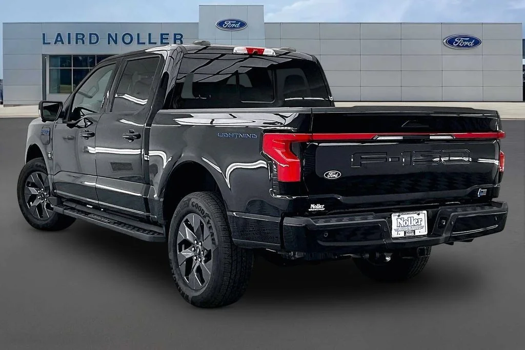 New 2025 Black Metallic Ford Lariat® image 3