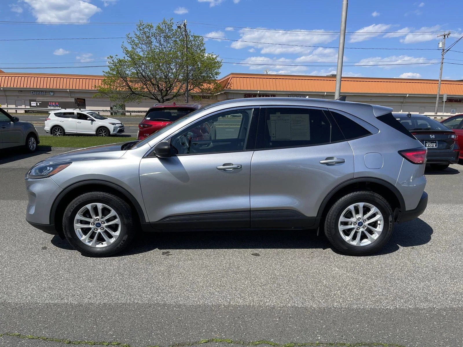 2022 Ford Escape SE - Photo 17