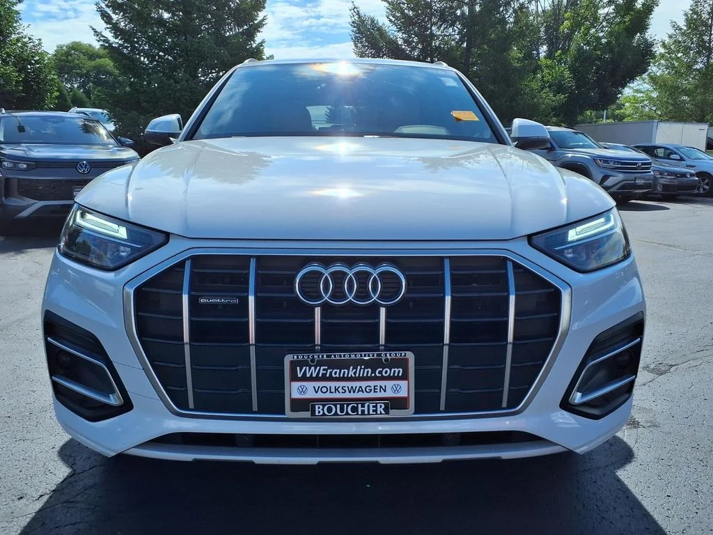 Used 2023 Glacier White Audi 40 Premium image 6