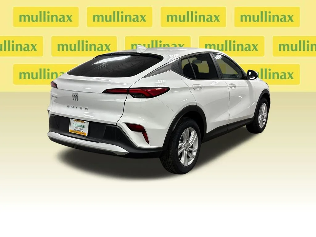 New 2026 Summit White Buick Preferred image 19