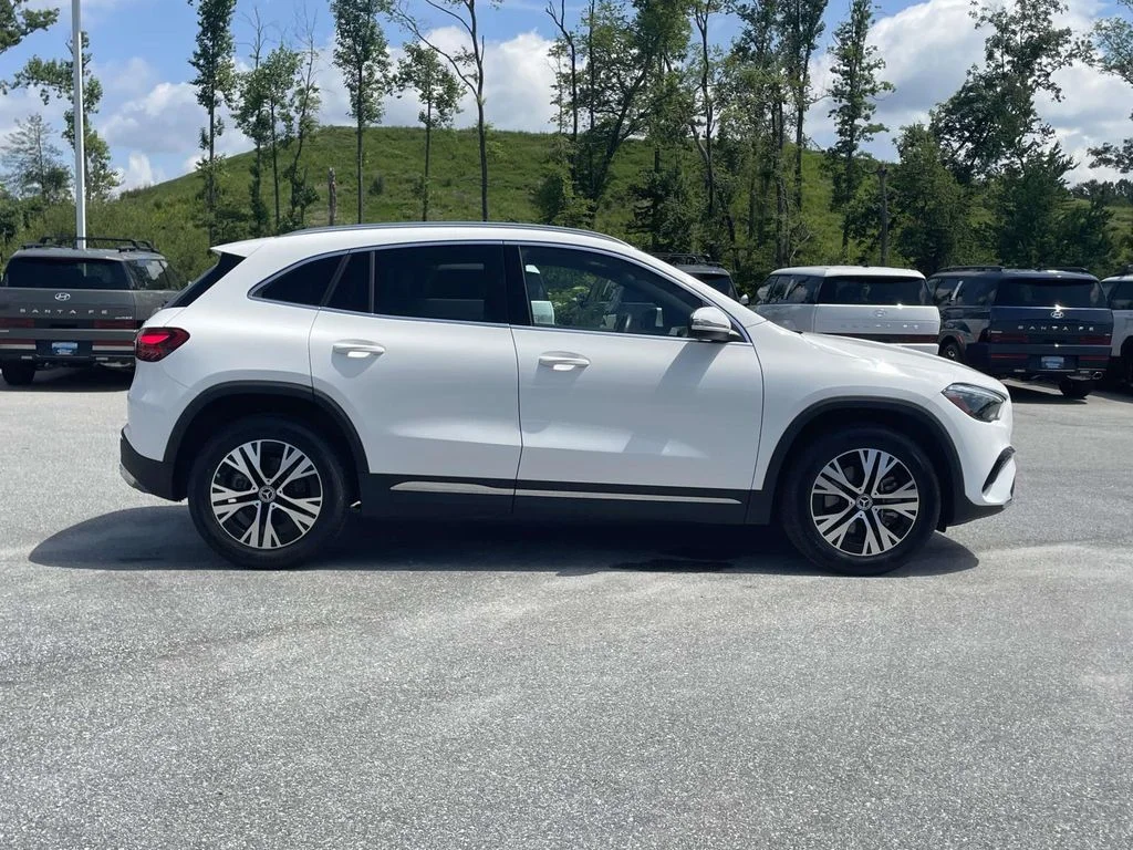 2025 Mercedes-Benz GLA GLA250 - Photo 28