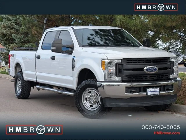 2017 Ford F-250 XL 4x4 Crew Cab 8' Box's photo