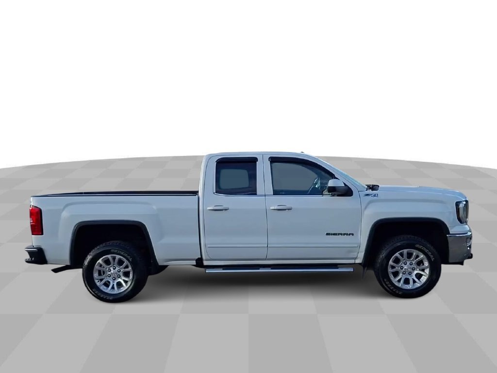 2018 GMC Sierra 1500 SLE - Photo 9
