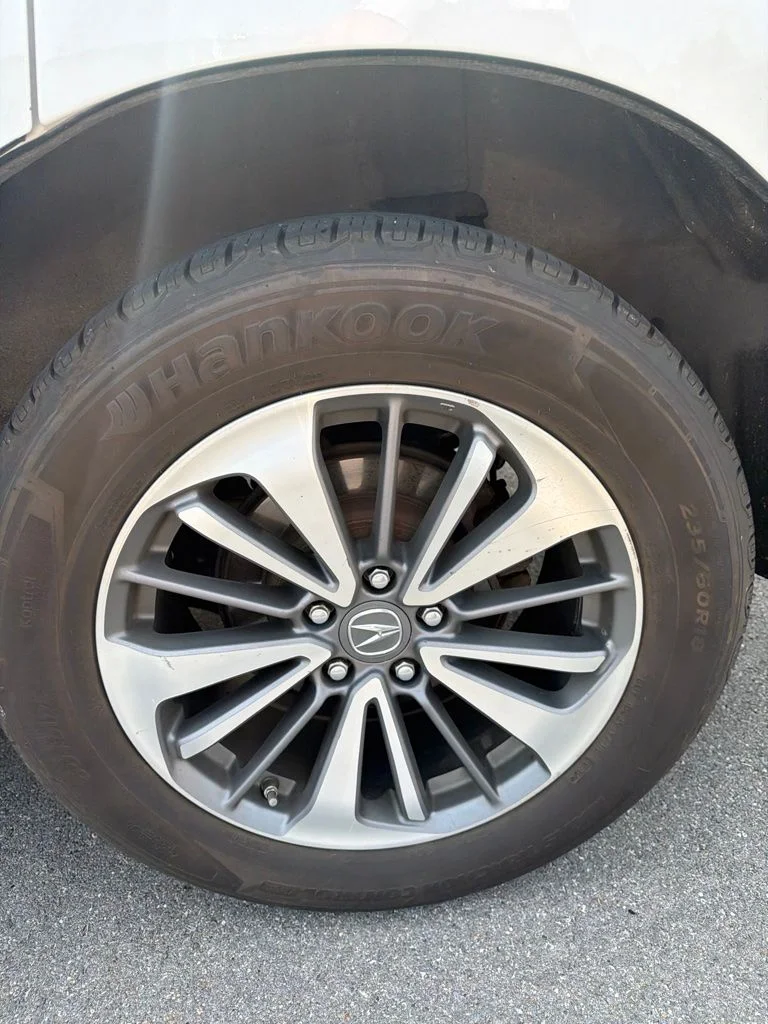 Used 2016 White Diamond Pearl Acura Base image 15
