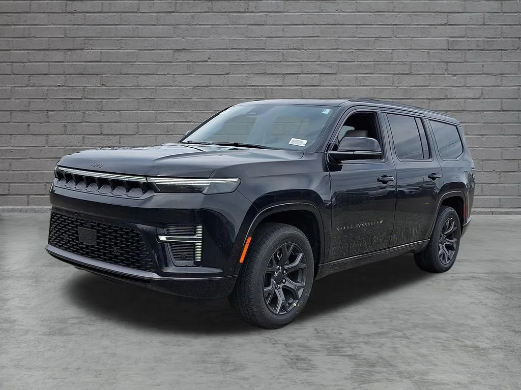 New 2026 High Gloss Black Jeep Limited Altitude image 4
