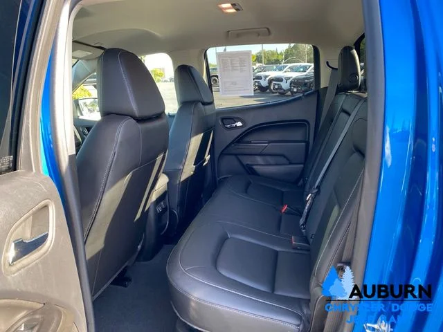Used 2022 Blue Chevrolet ZR2 image 28