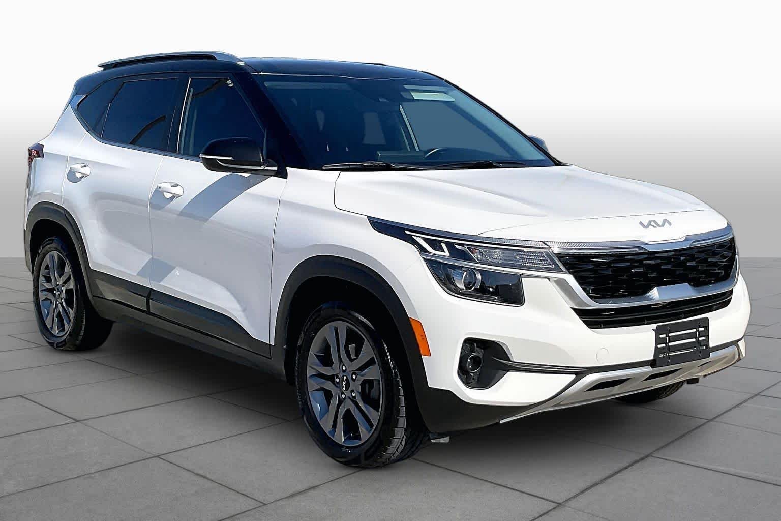 Pre-Owned 2022 Kia Seltos S