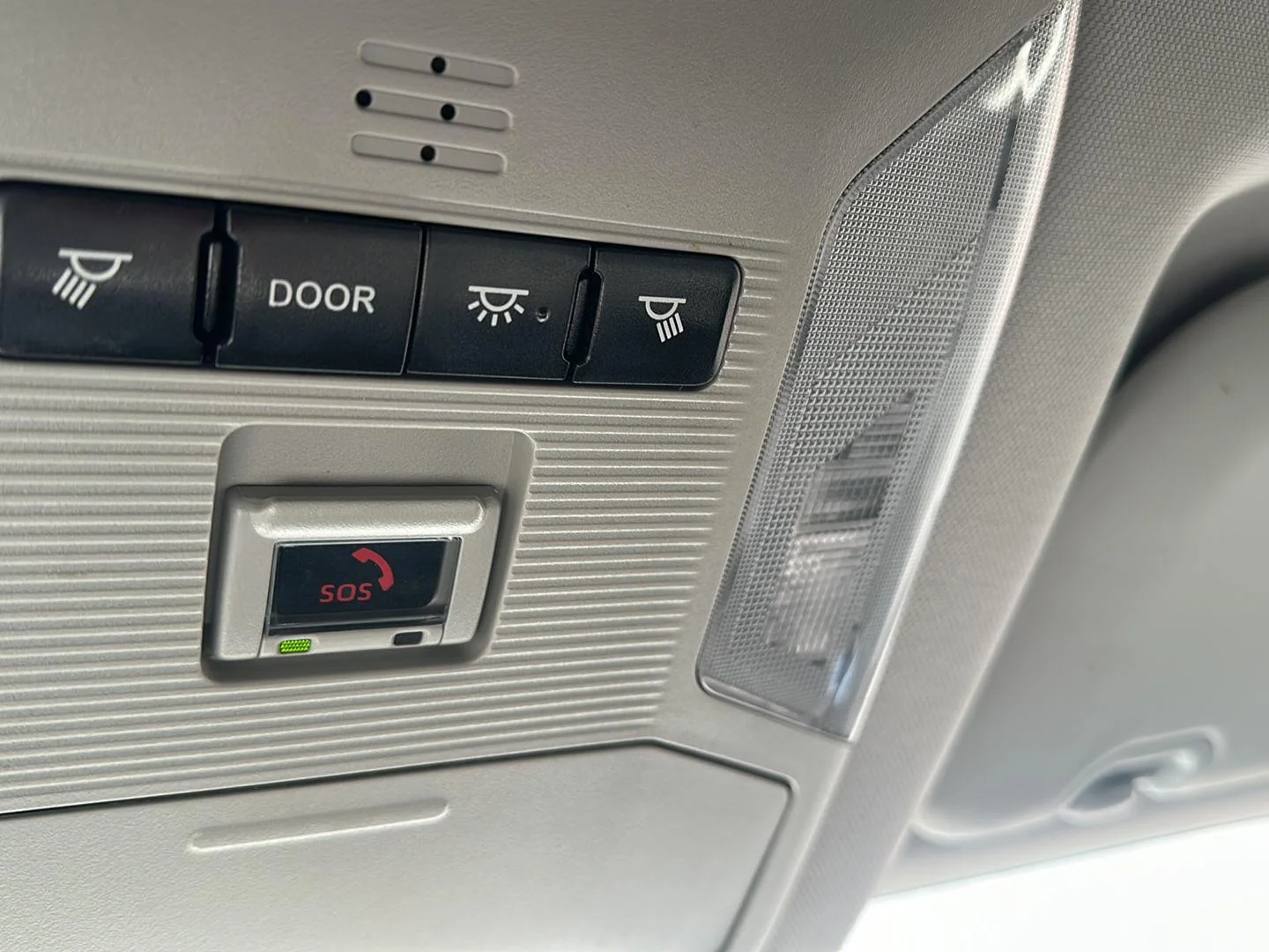 Used 2021 Magnetic Gray Metallic Toyota LE image 17