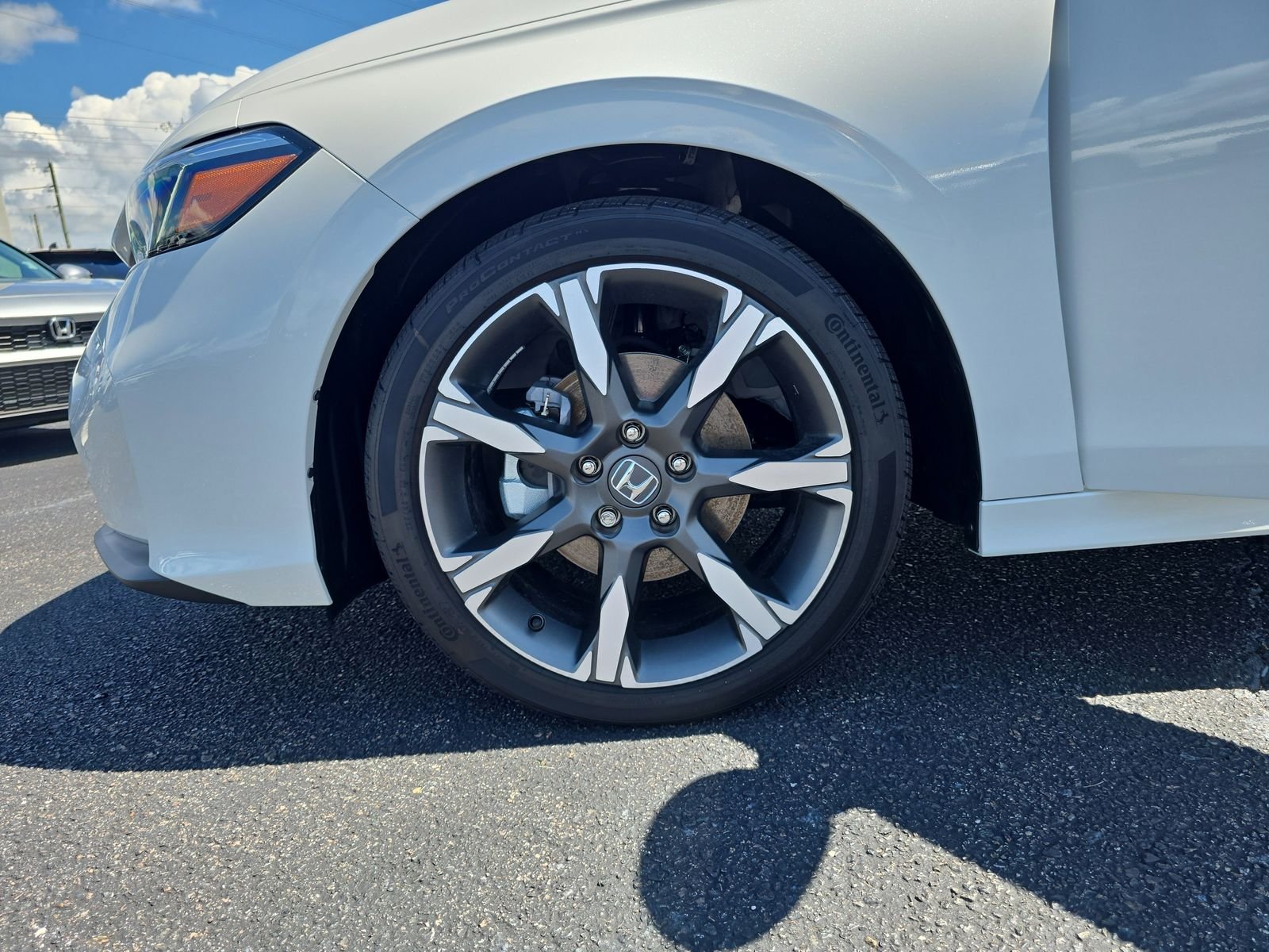 New 2026 Platinum White Pearl Honda Sport Touring image 10