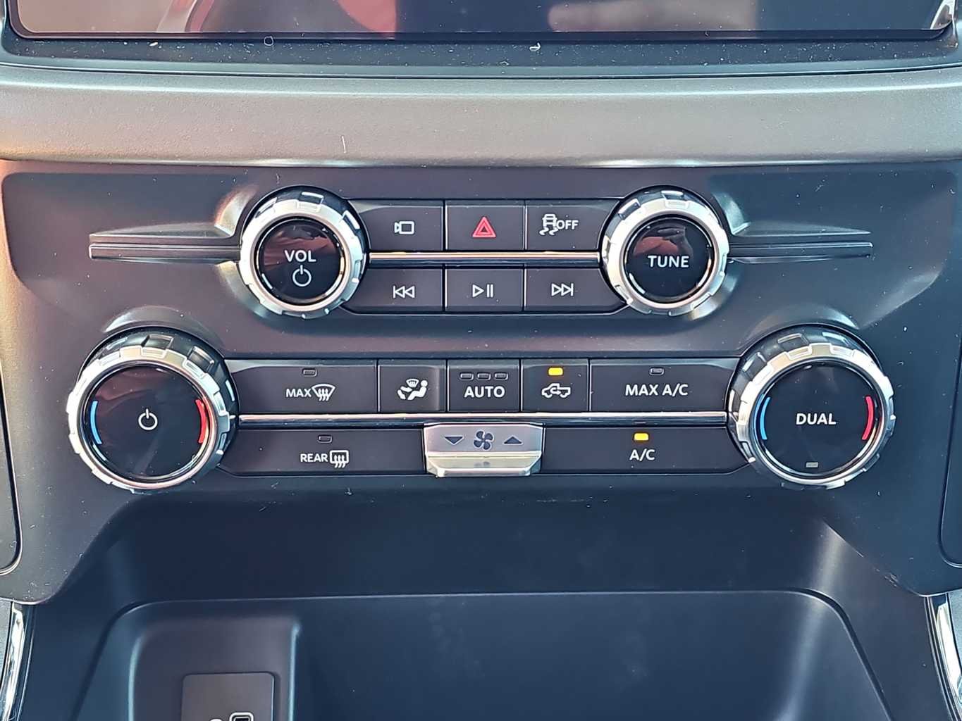 2025 Ford F-150 XLT - Photo 19