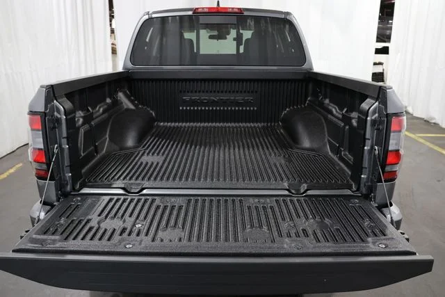 New 2026 Gun Metallic Nissan Crew Cab SV image 13
