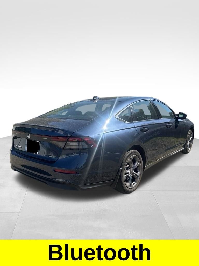 Used 2023 Canyon River Blue Metallic Honda EX image 2