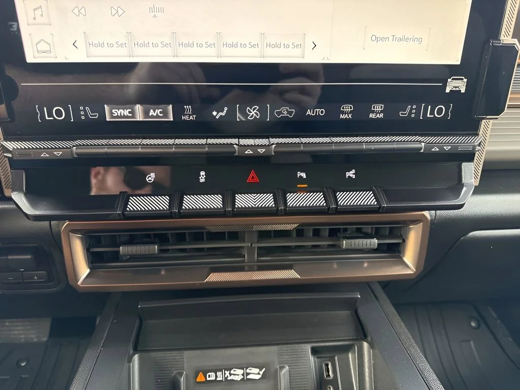 Used 2025 Tide Metallic (No Longer available to order) GMC 2X image 20