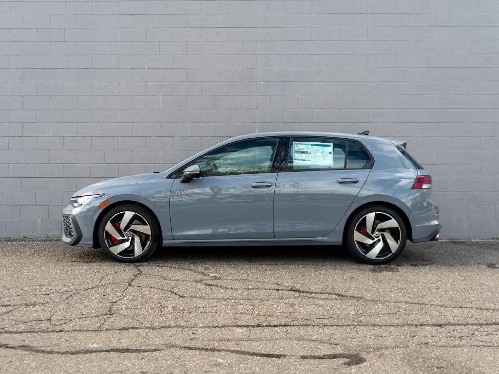 New 2026 Moonstone Gray Volkswagen 2.0T S image 3