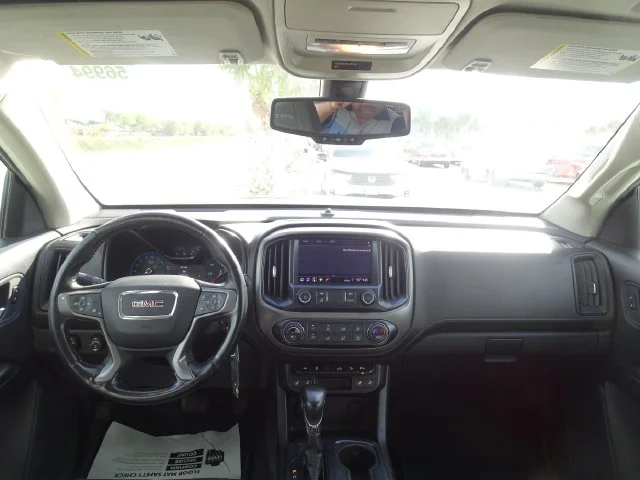 Used 2022 Onyx Black GMC AT4 w/Leather image 11